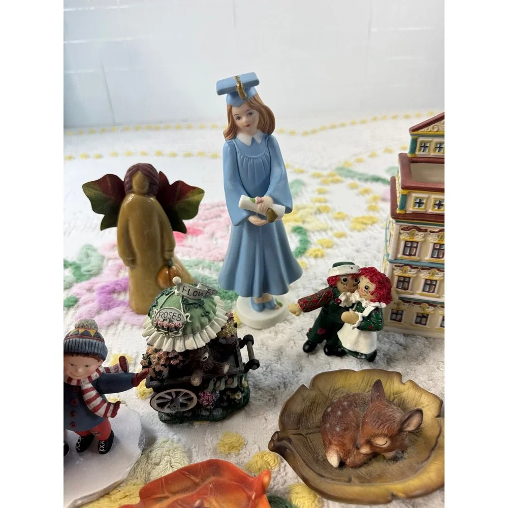 Vintage Figurine Lot Graduation Girl Raggedy Ann Butterfly‎ Trinket Box Decor